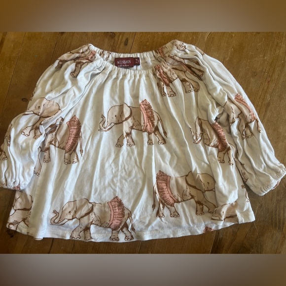 Matching elephant set - Picture 3 of 3